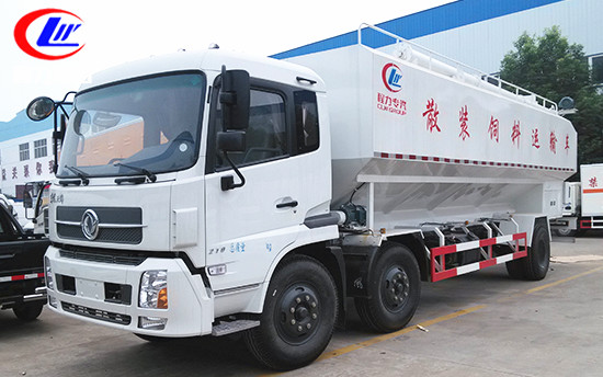 30立方東風天錦小三軸<a href=http://m.khfxs.cn/siliaoche/ target=_blank class=infotextkey>飼料車</a>