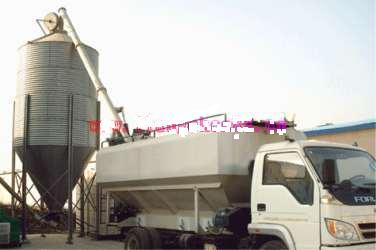 天錦散裝<a href=http://m.khfxs.cn/siliaoche/ target=_blank class=infotextkey>飼料車</a>是如何完成卸料？