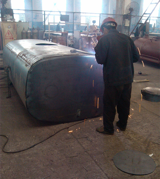 多利卡灑水車 8噸灑水車